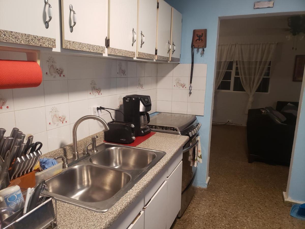 Figueroa Guest Rooms In Country Club 산후안 외부 사진